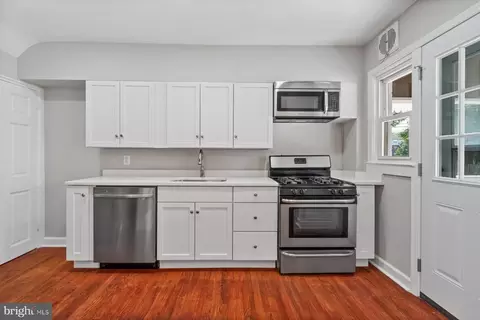 2026 Holborn Rd, Dundalk, MD 21222