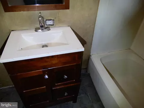 7 Eastship Rd, Dundalk, MD 21222 photo 26