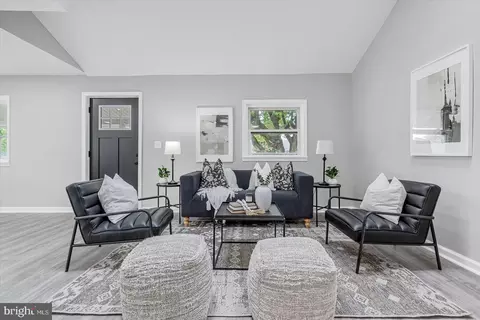 1201 Cord St, Middle River, MD 21220