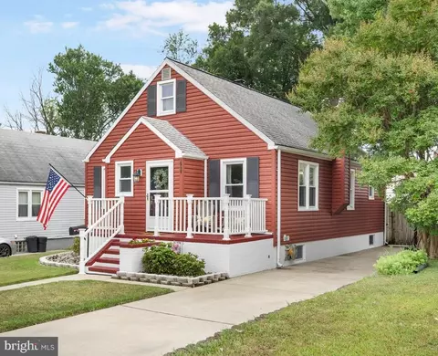 2508 Wycliffe Rd, Parkville, MD 21234