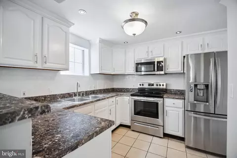Kitchen - 2522 Sycamore Ave, Sparrows Point, MD 21219 photo 1 of 4