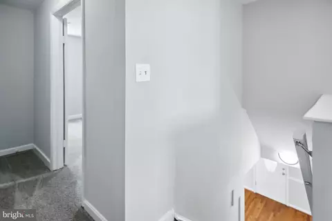Entry Way - 2522 Sycamore Ave, Sparrows Point, MD 21219 photo 9 of 10