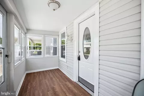 Exterior - 2522 Sycamore Ave, Sparrows Point, MD 21219 photo 4 of 4