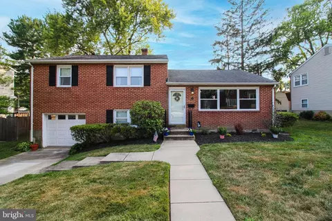 8 N Morerick Ave, Catonsville, MD 21228