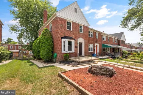 8641 Black Oak Rd, Parkville, MD 21234