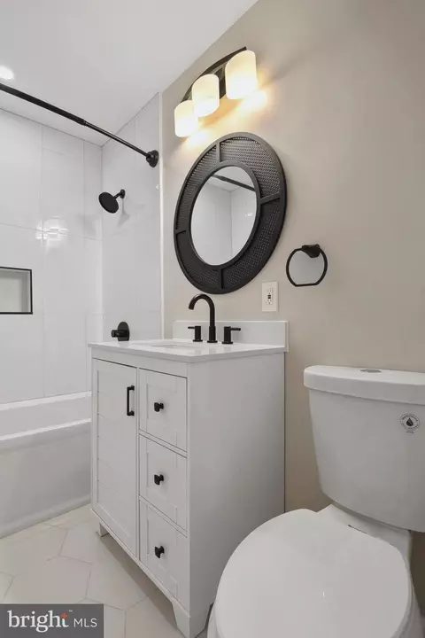 40 Stabilizer Dr, Middle River, MD 21220 photo 11