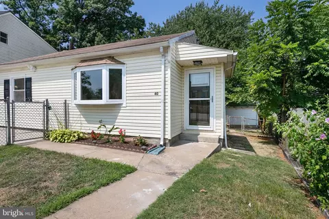 40 Stabilizer Dr, Middle River, MD 21220 photo 5