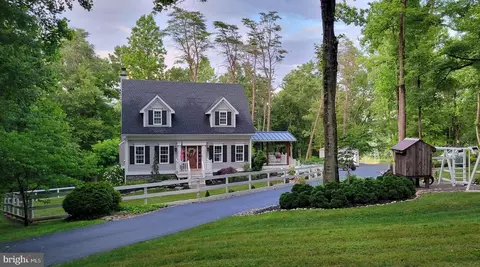 18319 York Rd, Parkton, MD 21120