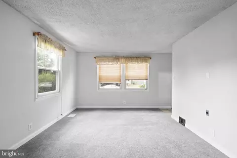 3116 Cornwall Rd, Dundalk, MD 21222 photo 7