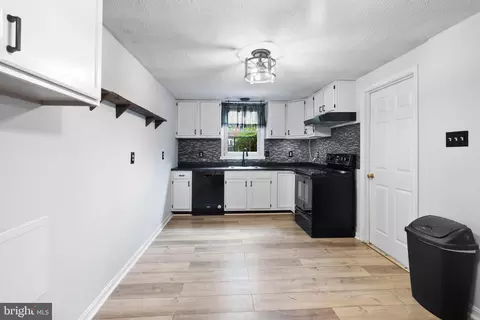 3116 Cornwall Rd, Dundalk, MD 21222 photo 9