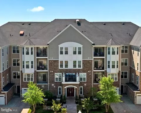 605 Quarry View Ct #202, Reisterstown, MD 21136