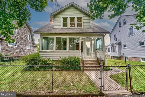 52 Broadship Rd, Dundalk, MD 21222