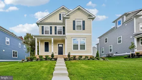 10014 Campbell Blvd, Middle River, MD 21220