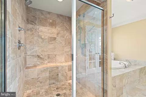 Bath - 13307 Brighton View Ct, Phoenix, MD 21131 photo 3 of 6