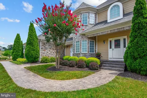 Exterior - 13307 Brighton View Ct, Phoenix, MD 21131 photo 3 of 11
