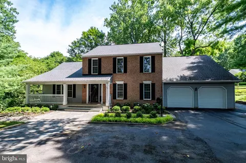 20 Dulaney Hills Ct, Cockeysville, MD 21030
