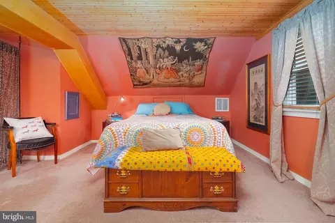 Bedroom - 3435 Cornwall Rd, Dundalk, MD 21222 photo 2 of 6