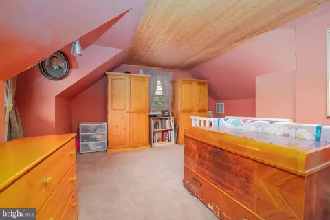 Bedroom - 3435 Cornwall Rd, Dundalk, MD 21222 photo 3 of 6