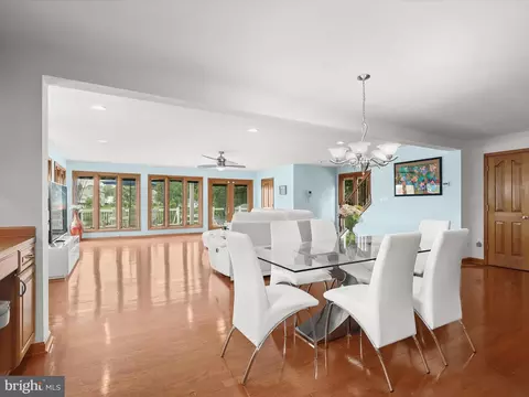 Dining - 7332 Waldman Ave, Sparrows Point, MD 21219 photo 2 of 3