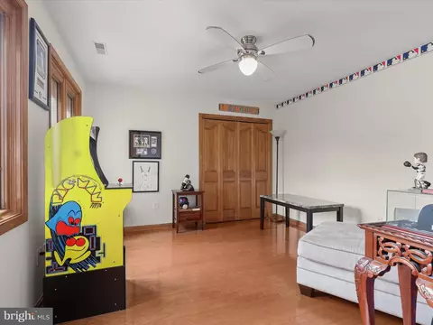 Bedroom - 7332 Waldman Ave, Sparrows Point, MD 21219 photo 6 of 9