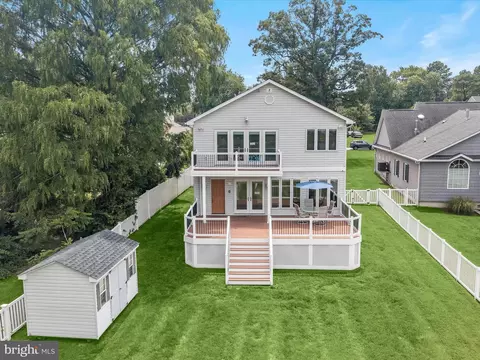 Exterior - 7332 Waldman Ave, Sparrows Point, MD 21219 photo 12 of 13