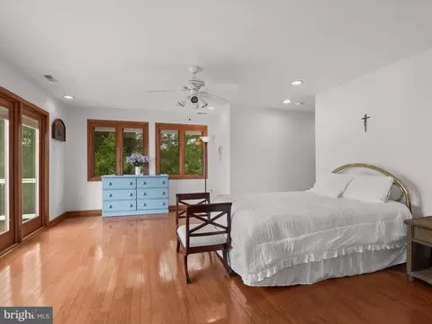 Bedroom - 7332 Waldman Ave, Sparrows Point, MD 21219 photo 4 of 9