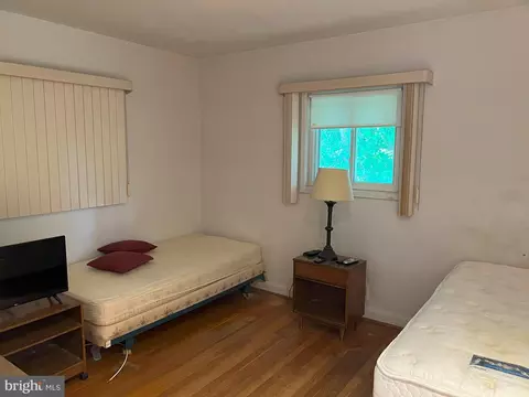 Bedroom - 2506 Smith Ave, Baltimore, MD 21209 photo 2 of 3