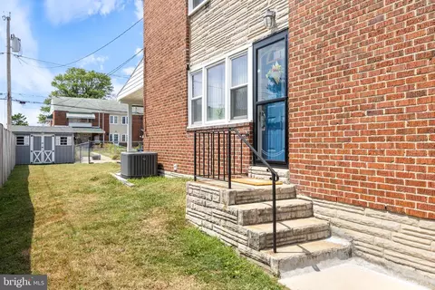 1738 Melbourne Rd, Dundalk, MD 21222