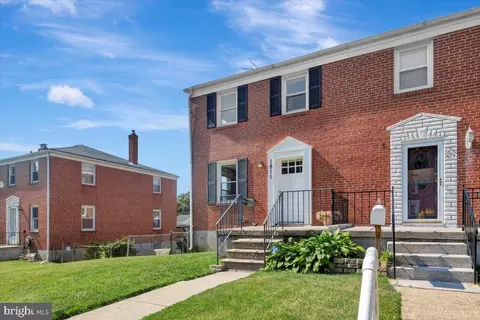 1811 Trenleigh Rd, Parkville, MD 21234