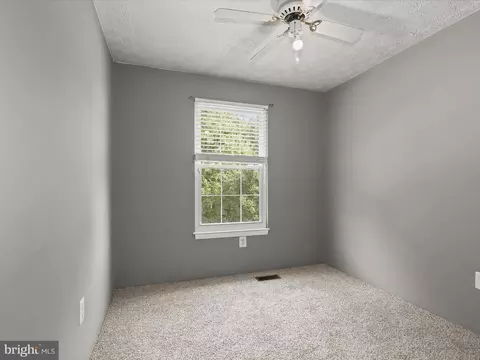4001 Rustico Rd, Middle River, MD 21220 photo 15