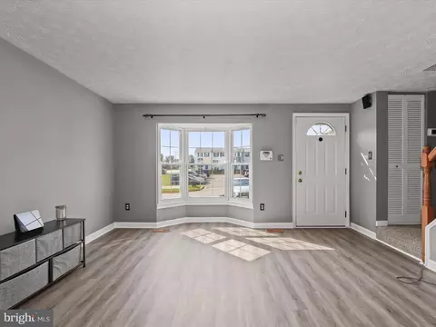 4001 Rustico Rd, Middle River, MD 21220 photo 5