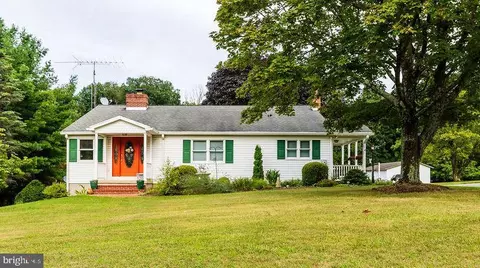 20411 Sampson Rd, Parkton, MD 21120