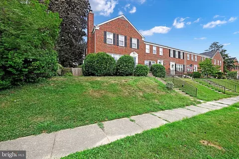 1548 Cottage Ln, Towson, MD 21286