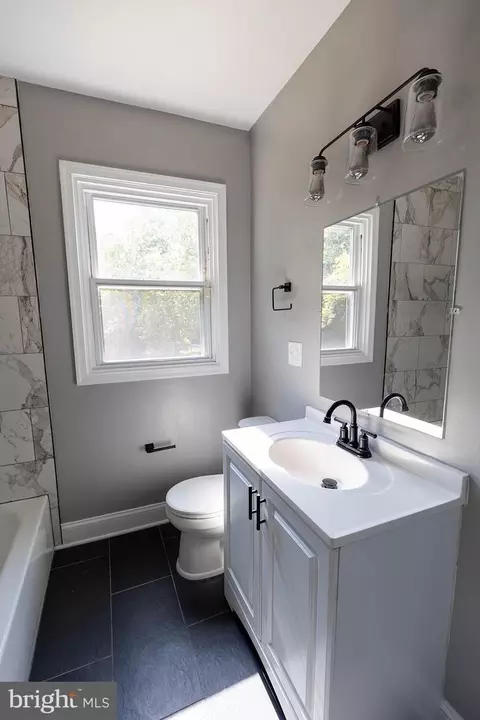 Bath - 5533 Ritter Ave, Baltimore, MD 21206 photo 1 of 5