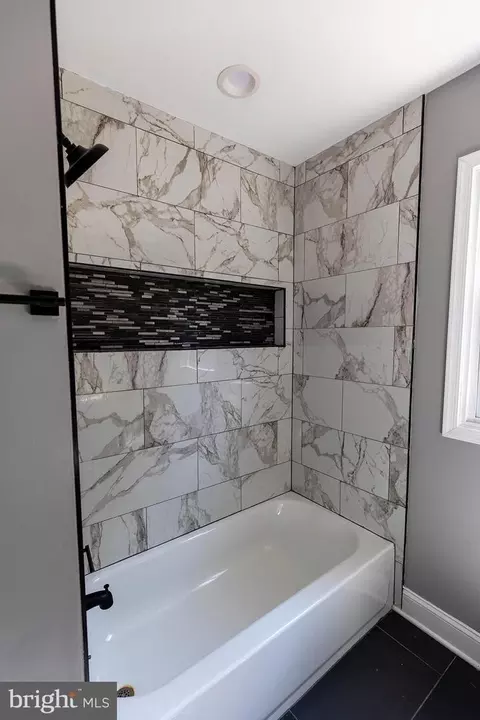 Bath - 5533 Ritter Ave, Baltimore, MD 21206 photo 2 of 5
