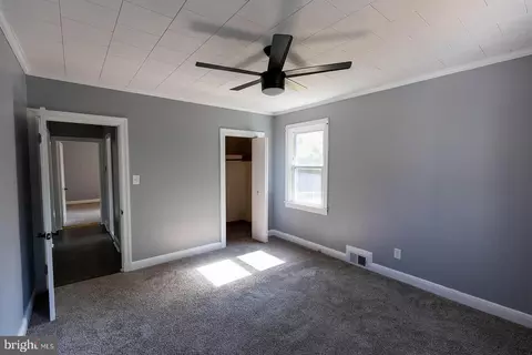 Entry Way - 5533 Ritter Ave, Baltimore, MD 21206 photo 2 of 3