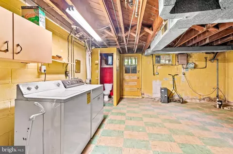 420 Old Trail Rd, Baltimore, MD 21212 photo 26