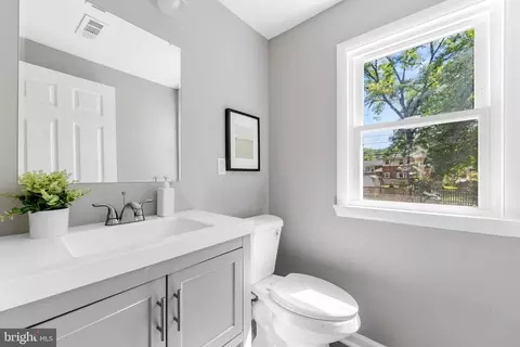 936 Starbit Rd, Towson, MD 21286 photo 17