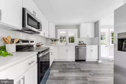 936 Starbit Rd, Towson, MD 21286 photo 9