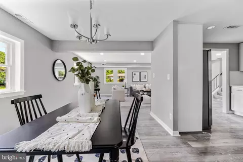 936 Starbit Rd, Towson, MD 21286 photo 8