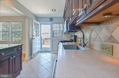 240 Stevenson Ln, Baltimore, MD 21212 photo 19