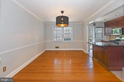240 Stevenson Ln, Baltimore, MD 21212 photo 13