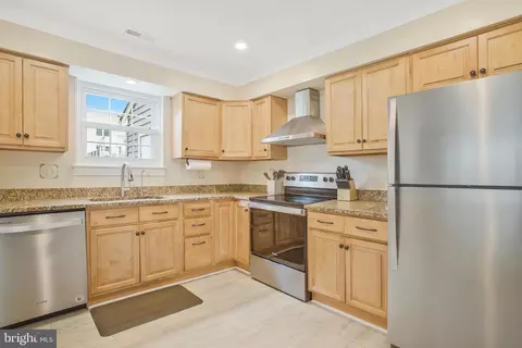 Kitchen - 8 Menteith Ct, Nottingham, MD 21236 photo 1 of 1