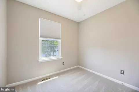 19 W End Ct, Halethorpe, MD 21227 photo 15