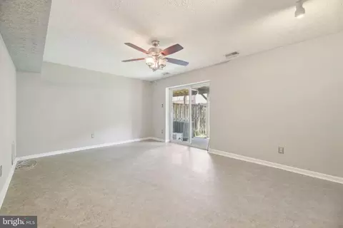 19 W End Ct, Halethorpe, MD 21227 photo 20