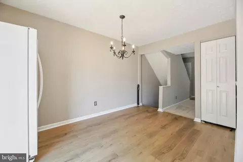 19 W End Ct, Halethorpe, MD 21227 photo 11