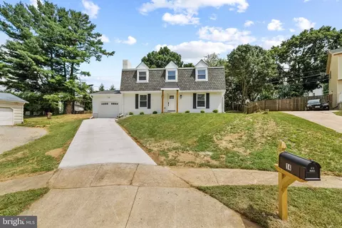 14 Gatespring Ct, Cockeysville, MD 21030