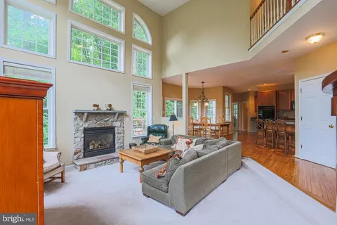 Living - 6408 Catalpa, Fork, MD 21051 photo 4 of 4