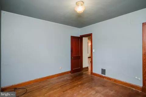 501 Middle River Rd, Middle River, MD 21220 photo 23