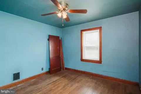 501 Middle River Rd, Middle River, MD 21220 photo 17